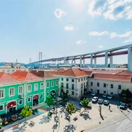 아파트 River 2-bedroom With Terrace In Alcantara